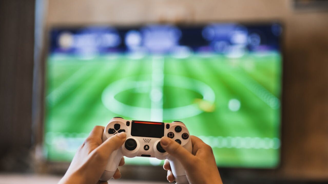 5 aparelhos que "roubam" energia mesmo desligados e como reduzir a conta