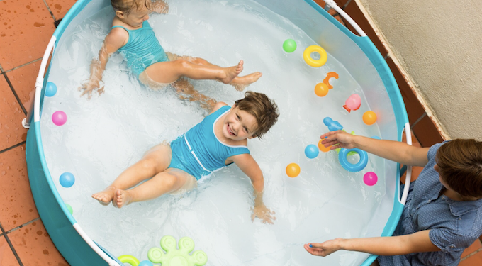 Conheça dos riscos do uso de piscinas infláveis. Foto: FreePik