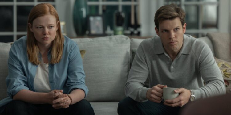 Cena da série All Her Fault mostra como a sobrecarga mental segue concentrada nas mulheres, mesmo quando o cuidado parece dividido - Crédito: Divulgação/ Amazon Prime Video