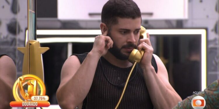 que horas vai tocar o big fone