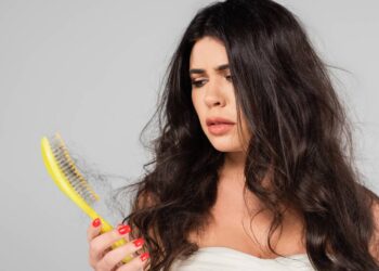 Evite a queda de cabelo e recupere o volume com estes quatro nutrientes fundamentais