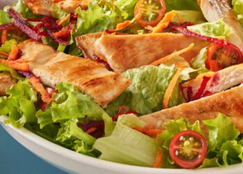 receita de salada com frango