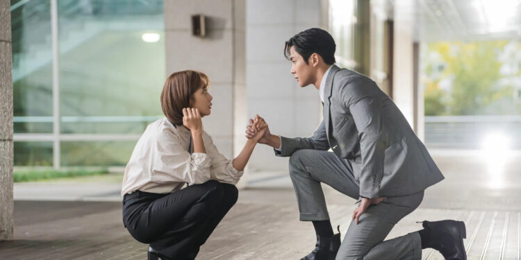 Amor intenso que carrega medo, culpa e escolhas impossíveis - Créditos Netflix