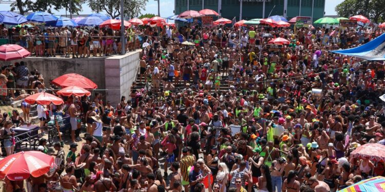 Transmissão de doenças aglomeração