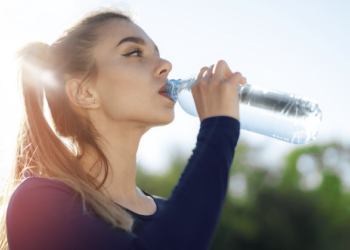 Como evitar a ressaca? Foto: FreePik