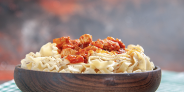 Aprenda a escolher o molho para cada tipo de massa. Foto: FreePik