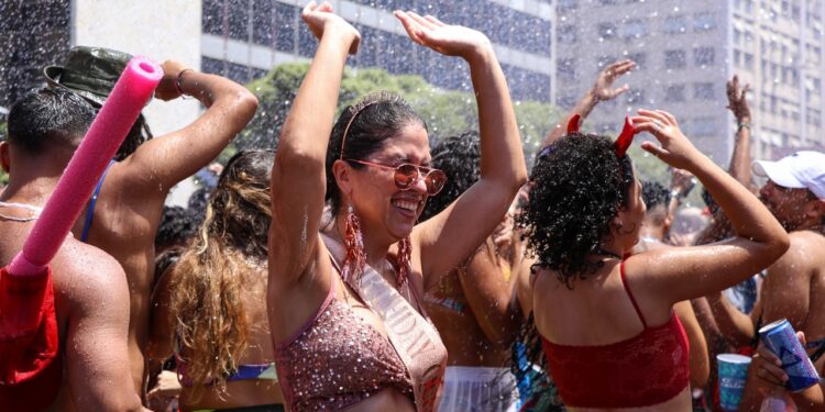 Paquera, drama ou estratégia? Veja como seu signo curte o Carnaval - Crédito: Tomaz Silva/Agência Brasil