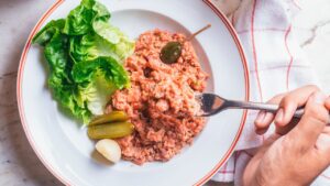Receita de tigela: aprenda a fazer este steak tartare super simples