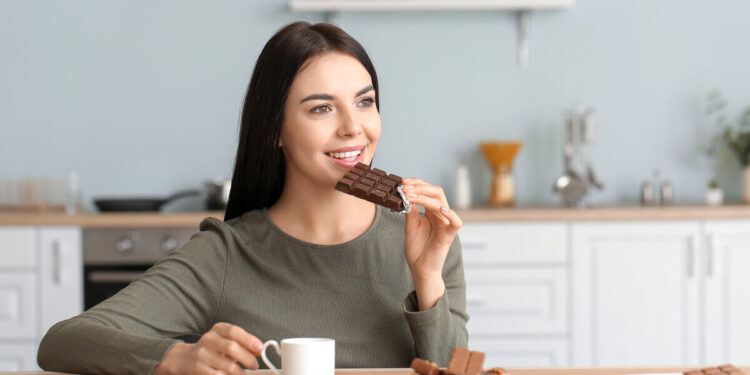 Chocolate e amamentação: Mitos e verdades para curtir a Páscoa sem medo