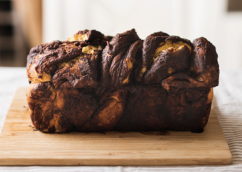 Pão de chocolate. Foto: FreePik