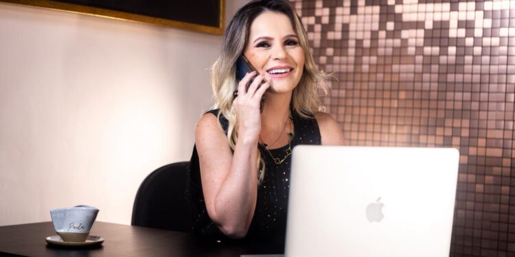 “Empreender exige coragem, consistência e muita disciplina", diz Paula Baldini, presidente da Action 360. Foto: Divulgação.