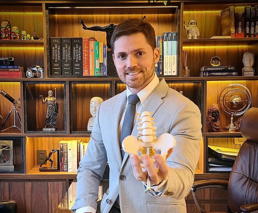Dr. Mateus Tomaz Augusto ressalta que é essencial enxergar a importância de protocolos e métricas no atendimento em saúde. Foto: Divulgação.