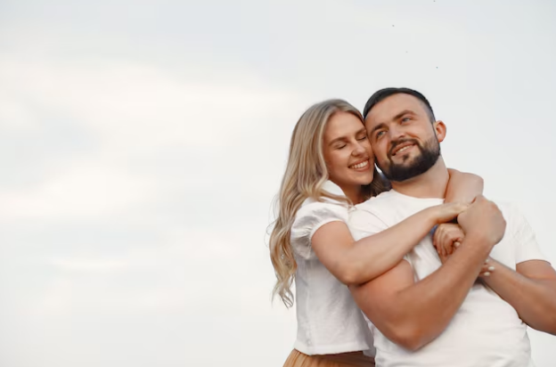 Confira dicas para alinhar a linguagem entre o casal. Foto: FreePik