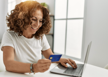 Dicas para sua compra ficar ainda mais segura. Foto: FreePik