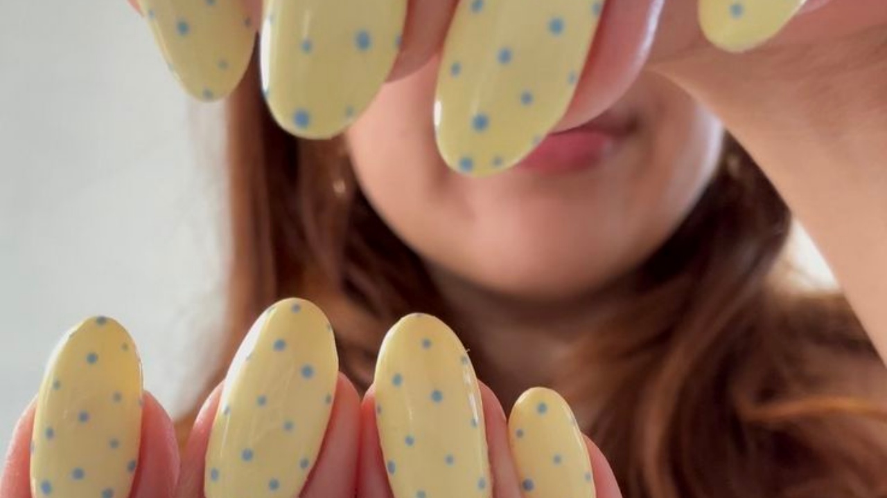 qual é a forma correta de lixar a unha