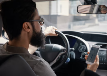 59% dos motoristas de app relatam violência ou assédio. Foto: FreePik