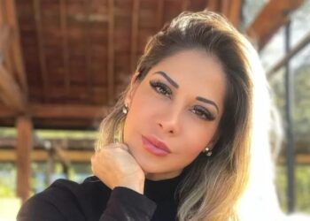 Maíra Cardi