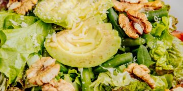 salada verde saudável