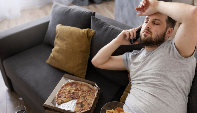 As mudanças silenciosas que o sedentarismo causa no seu corpo! Foto: FreePik