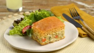 Torta de liquidificador com ingrediente secreto que deixa a massa irresistível