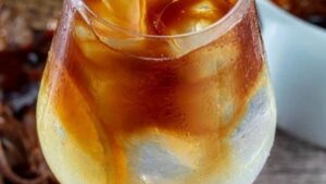 Café e tônica combinam? Esta receita de sake prova que sim