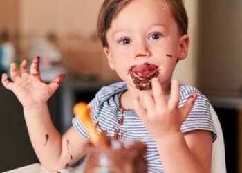 como-tirar-mancha-de-chocolate