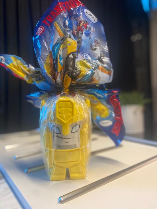 Chocolate ao leite com surpresa dos Transformers, da Topcau, Grupo Marilan