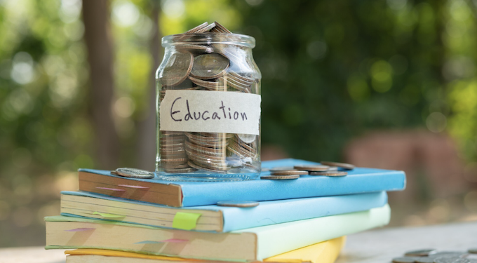 Conhecer suas finanças é o primeiro passo para a educação financeira. Foto: FreePik