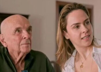 pai de Ana Paula Renault