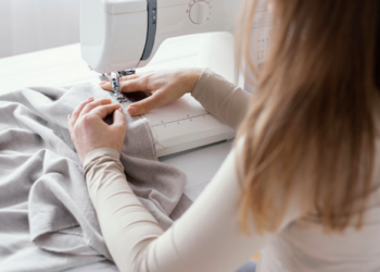 Dicas fáceis de costura para fazer em casa. Foto: FreePik