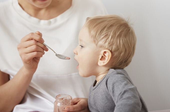 Alerta de problema: uso frequente de antibióticos na infância! Foto: FreePik