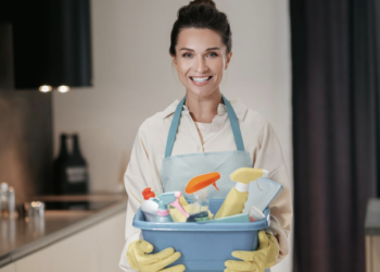 Faxina sustentável - como limpar a casa sem agredir o meio ambiente? Foto: FreePik
