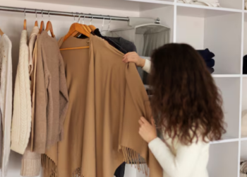 Organize seu armário para o outono sem perder muito tempo! Foto: FreePik