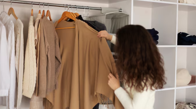 Organize seu armário para o outono sem perder muito tempo! Foto: FreePik