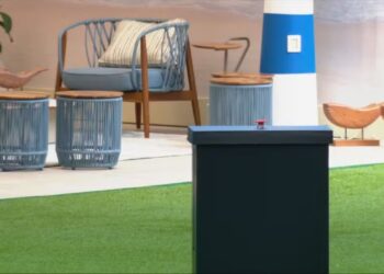 quem apertou o botão misterioso no BBB 26