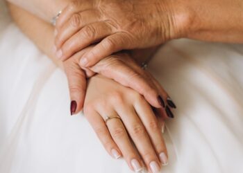 rejuvenescimento das mãos