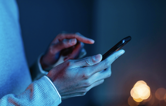 Será que seu telefone "te ouve"? Foto: FreePik