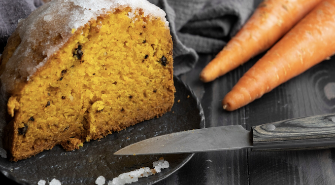 Bolo de cenoura mais fofinho - aprenda! Foto: Magnific