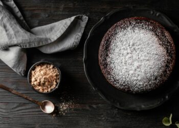 Bolo mousse de chocolate