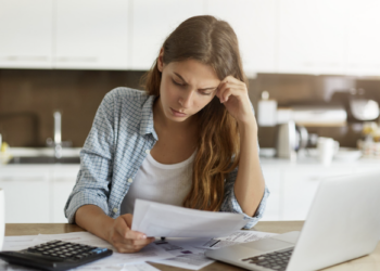 Comprou fora? Veja 5 formas de evitar pagar impostos a mais nas compras internacionais. Foto: FreePik