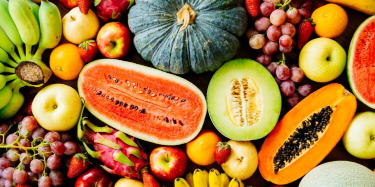 melhor fruta para soltar o intestino