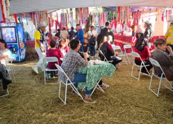 Participe da Quermesse do Mosteiro da Luz! O evento gratuito tem comidas típicas feitas pelas monjas, shows e arrecadação de agasalhos - Divulgação/Quermesse do Mosteiro da Luz