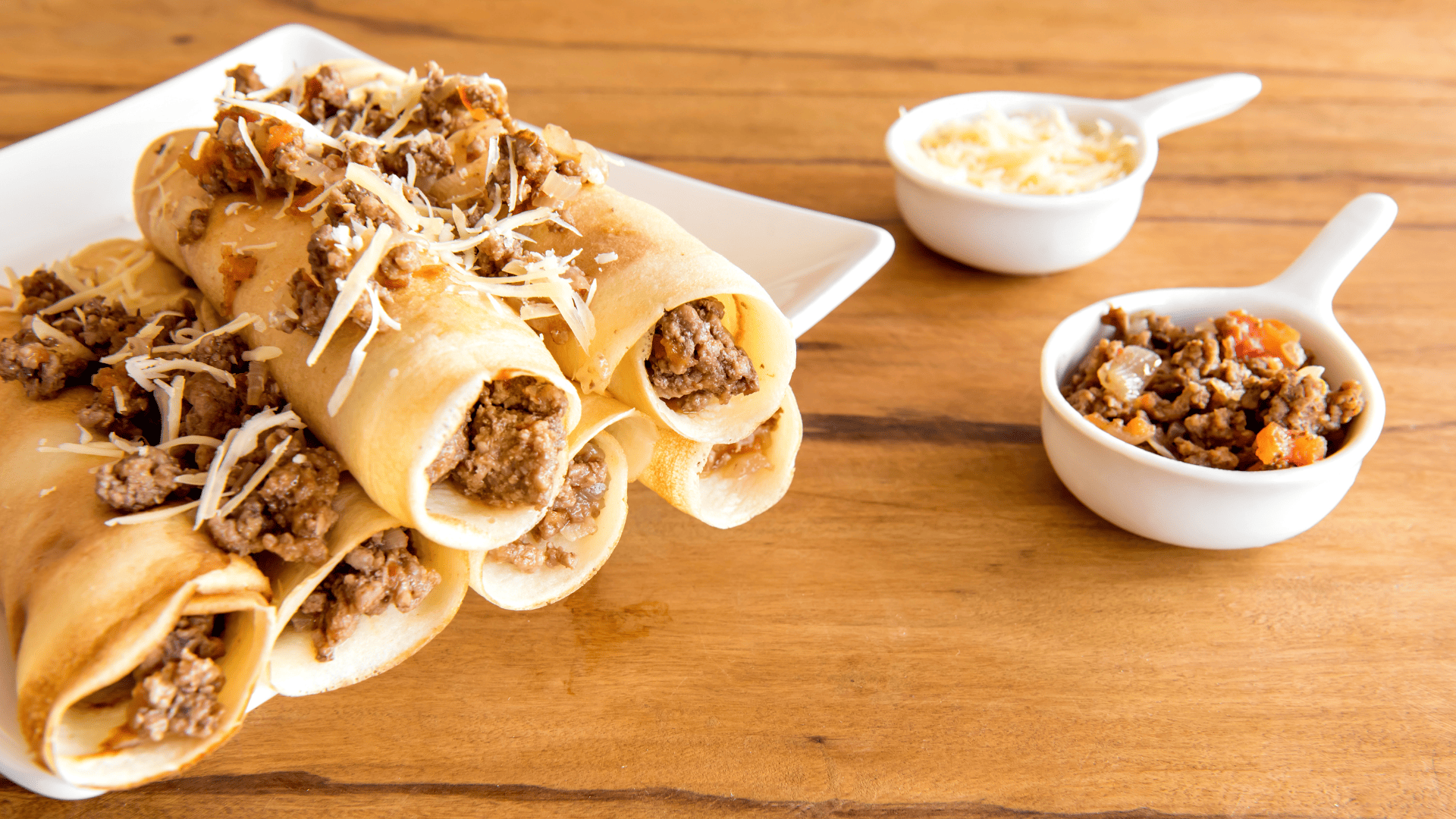 Descubra o segredo para fazer massa de panqueca perfeita que nunca gruda na frigideira. Crédito: Canva