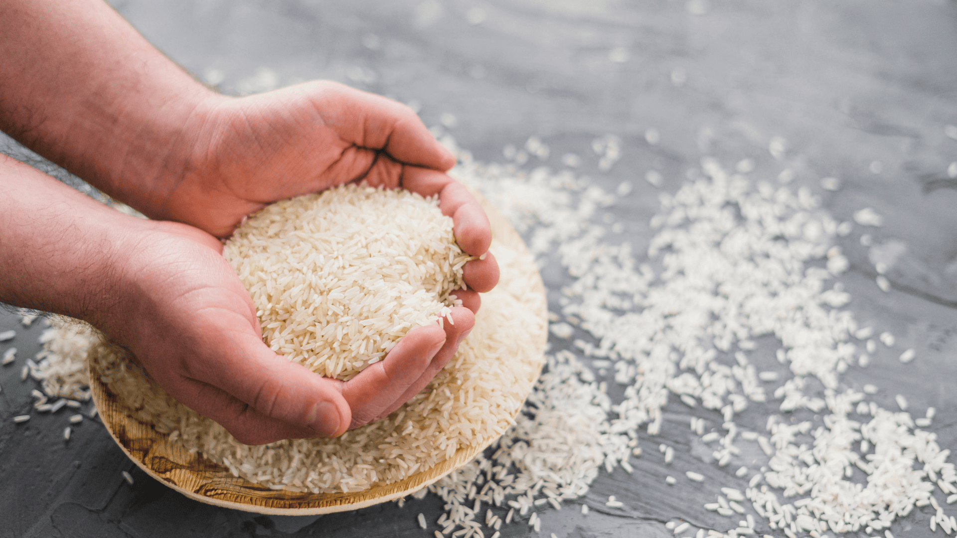 O truque para evitar sobras e desperdícios na hora de fazer arroz. Crédito: Canva