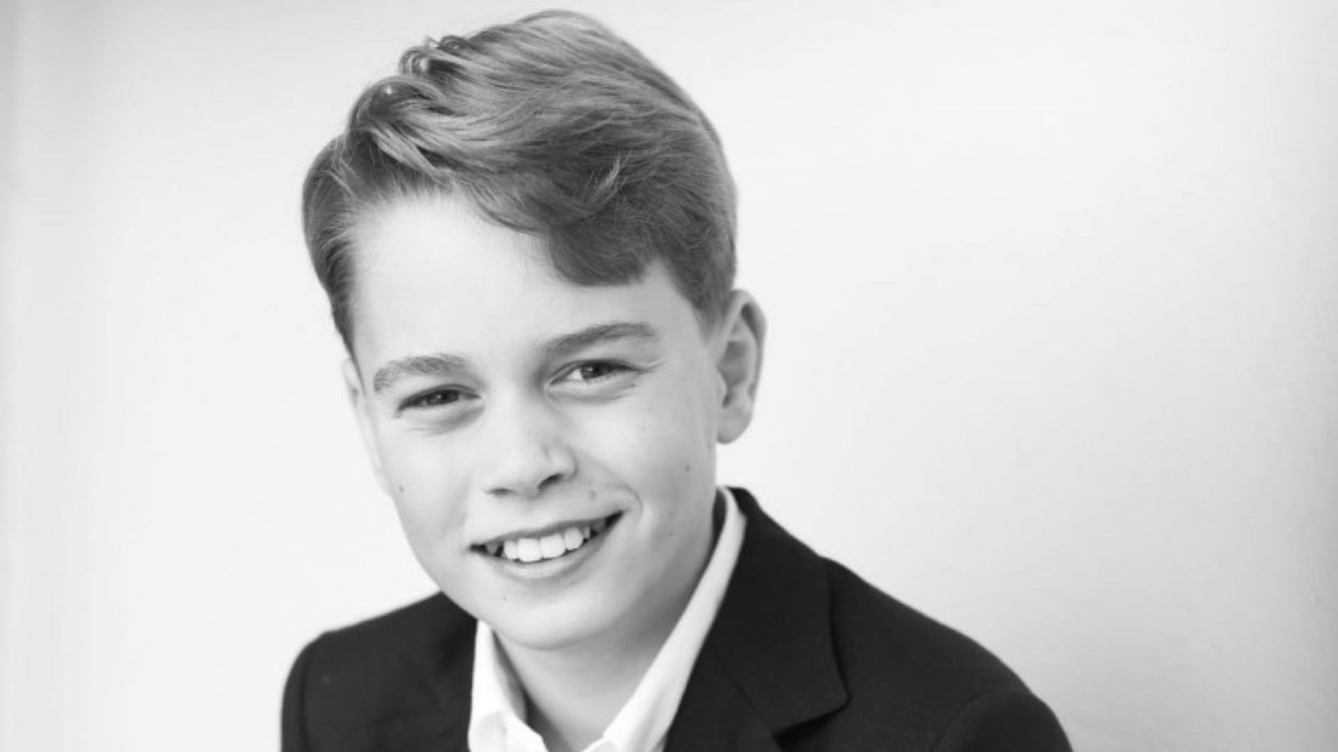 Príncipe George entra para o Eton College: veja quanto custa estudar na escola dos príncipes. Reprodução: Instagram/The Prince and Princess of Wales