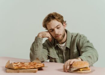 Quando dieta vira sofrimento. Foto: Pexels-ron-lach-8467815