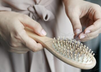 Queda de cabelo feminina