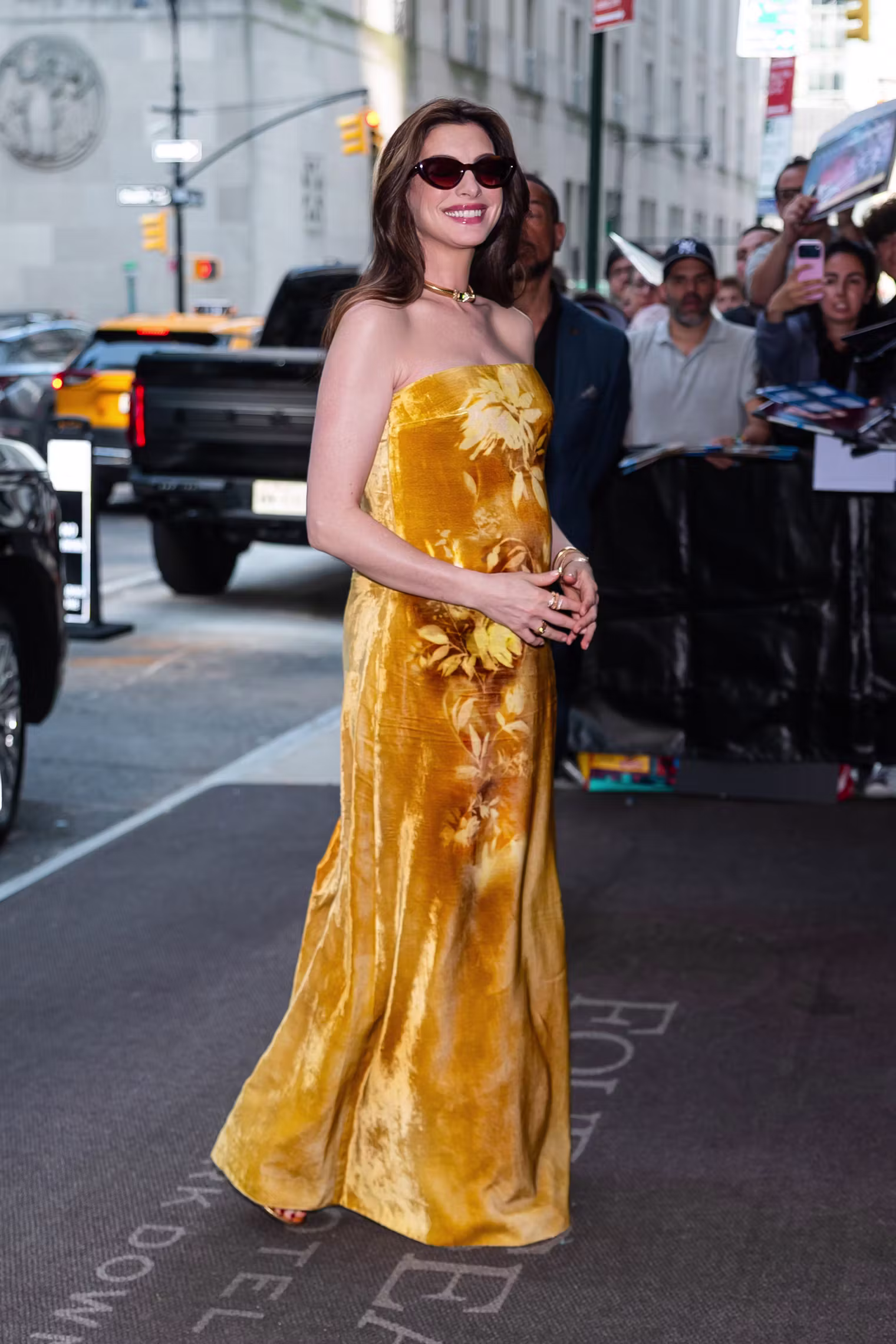 Anne Hathaway looks de grávida. Crédito: TheStewartofNY/GC Images/Getty Images