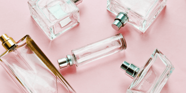 Armazenar perfumes. Crédito: Canva