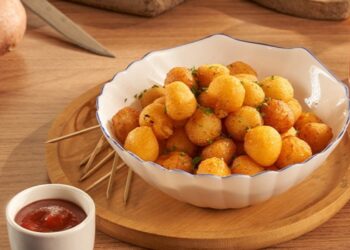 Bolinhas crocantes de batata